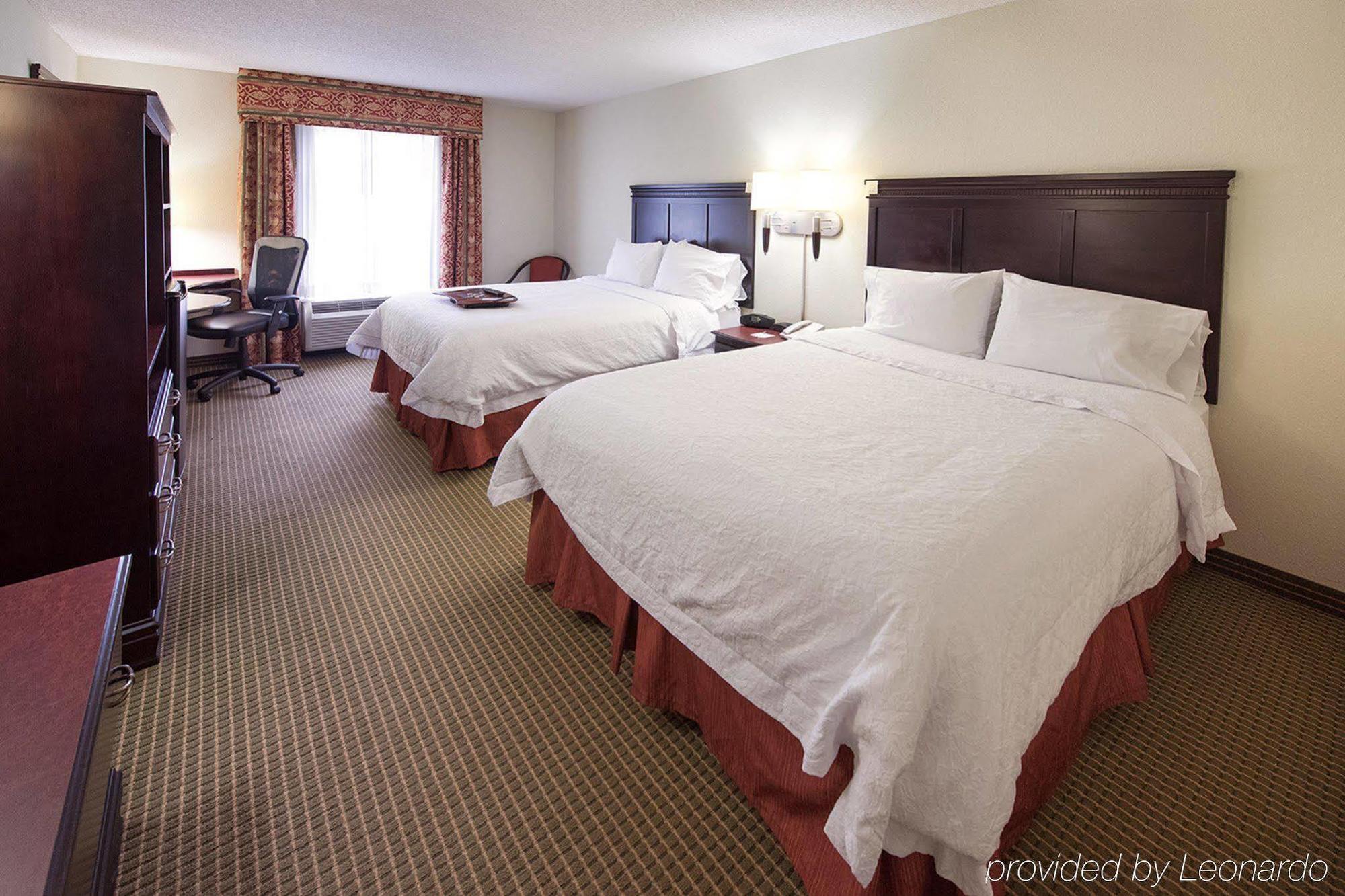 Hampton Inn Fayetteville Zewnętrze zdjęcie